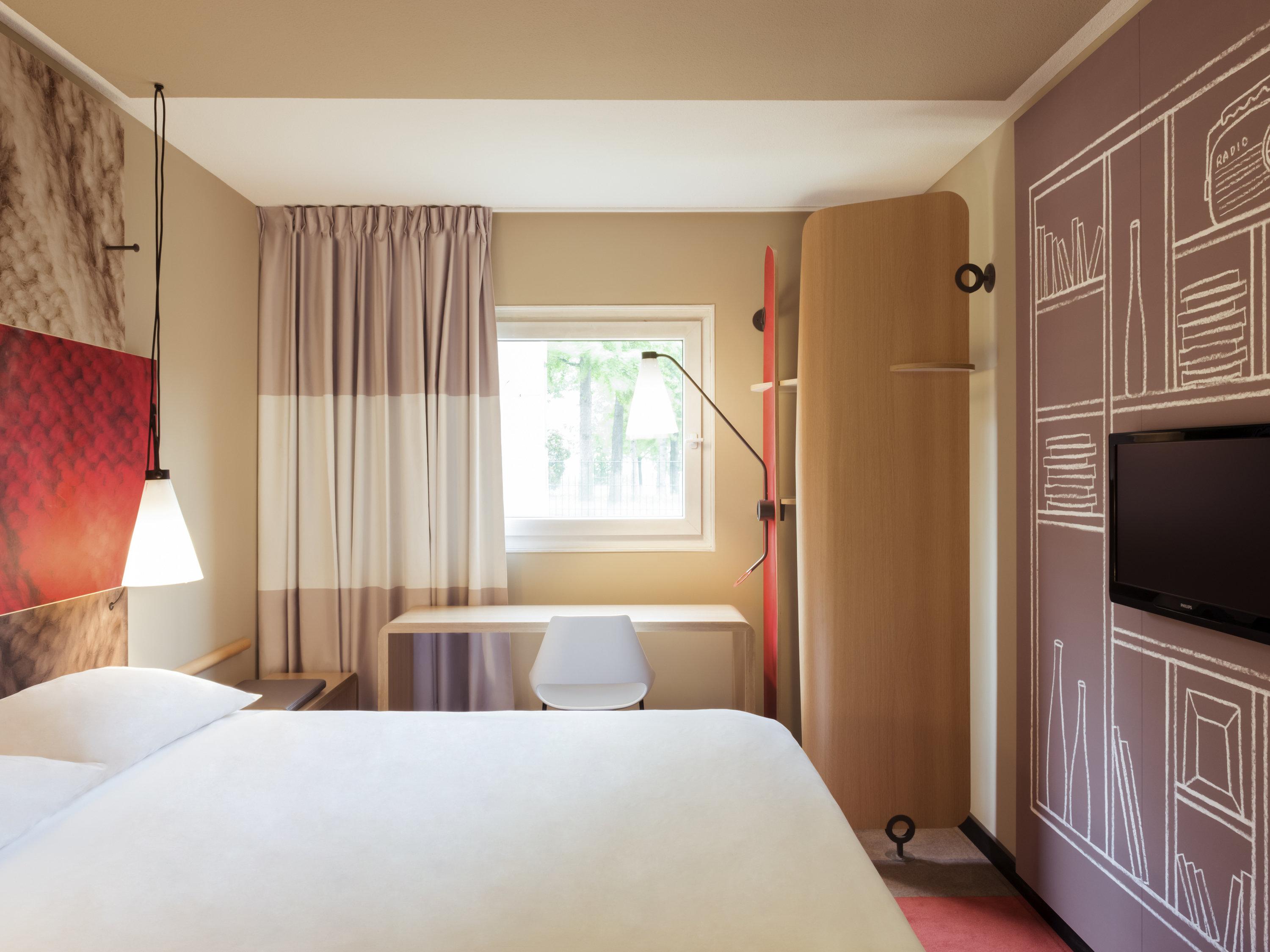 Отель Ibis Baden Neuenhof Экстерьер фото