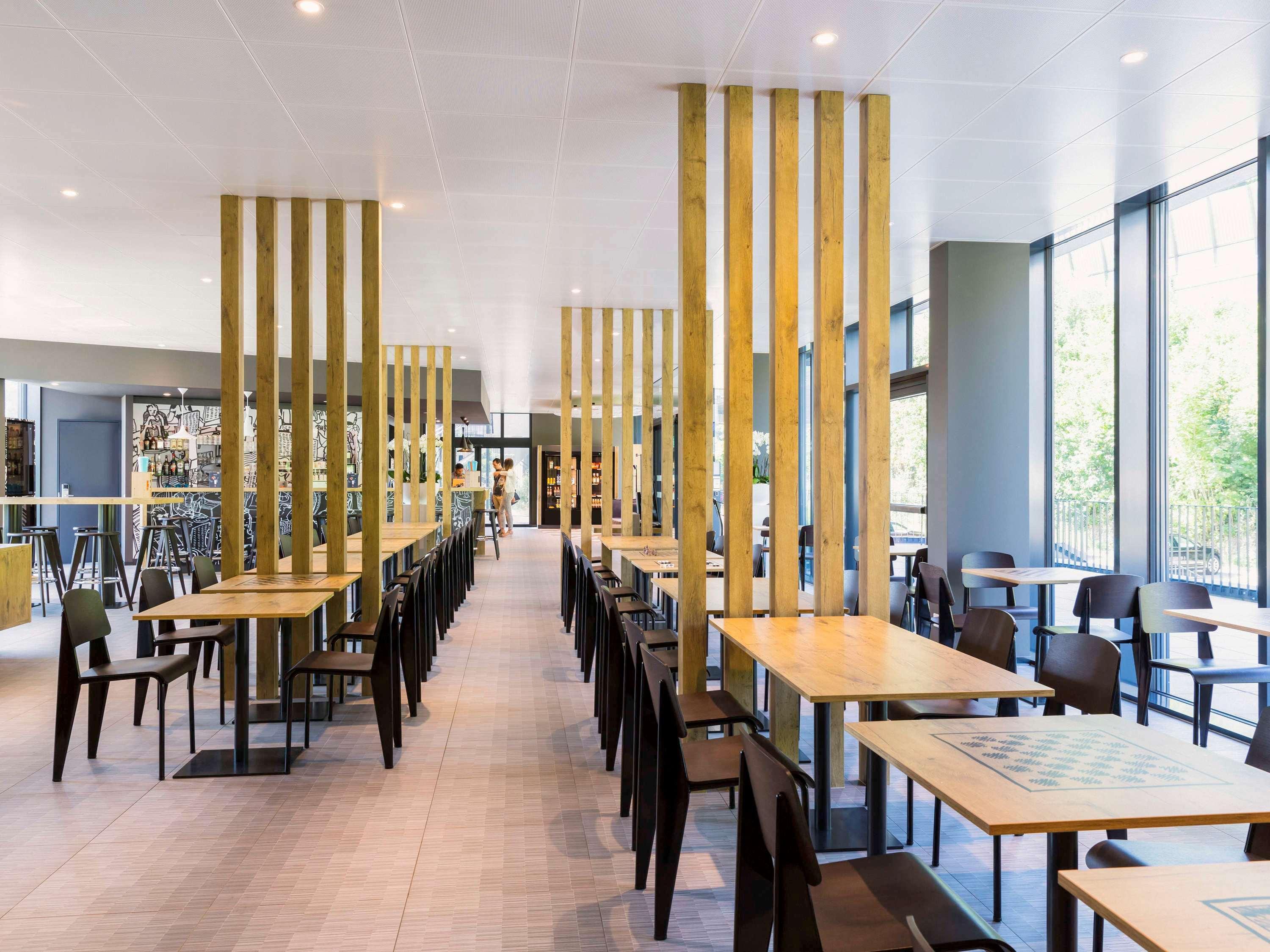 Отель Ibis Baden Neuenhof Экстерьер фото