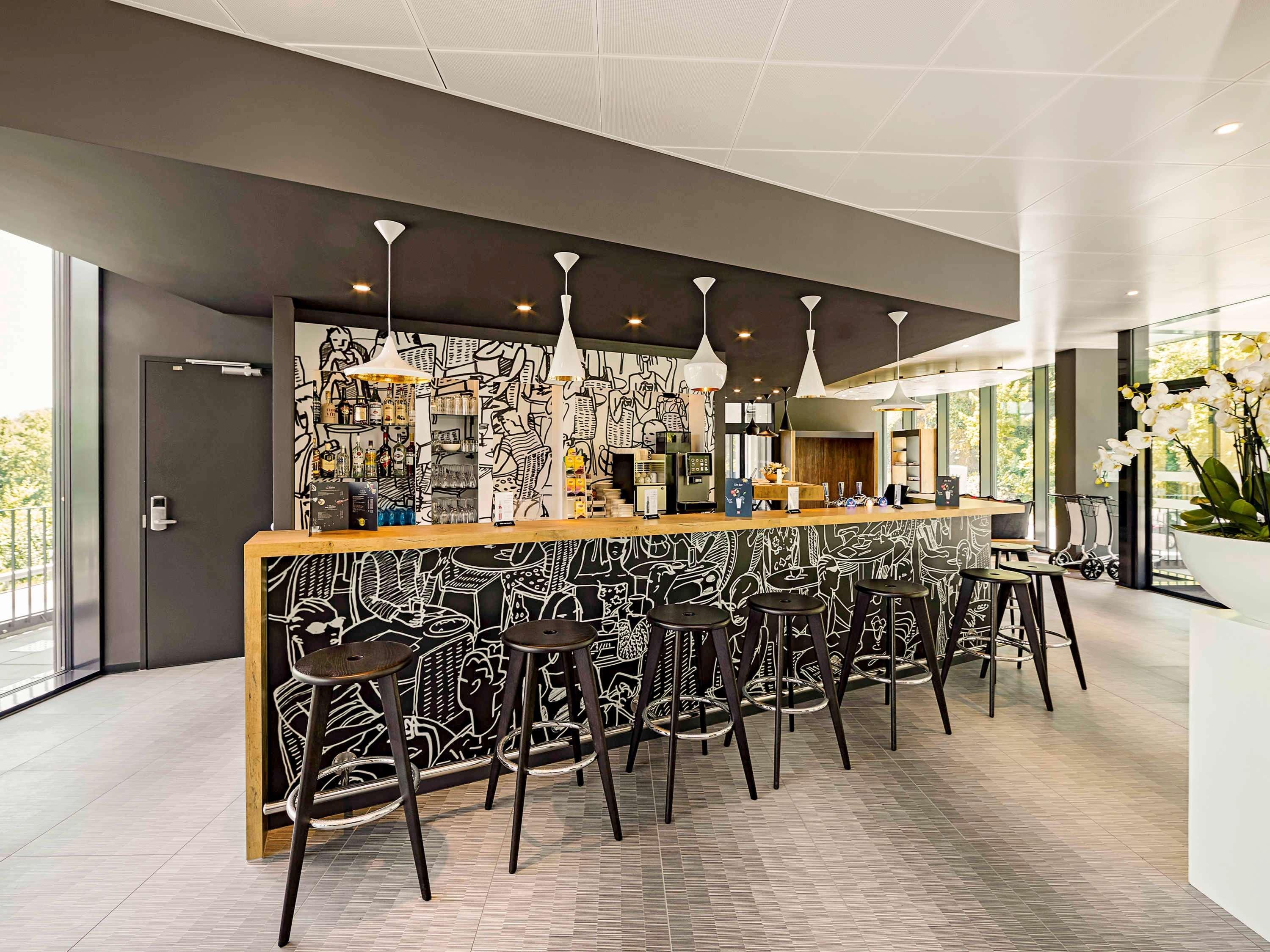 Отель Ibis Baden Neuenhof Экстерьер фото
