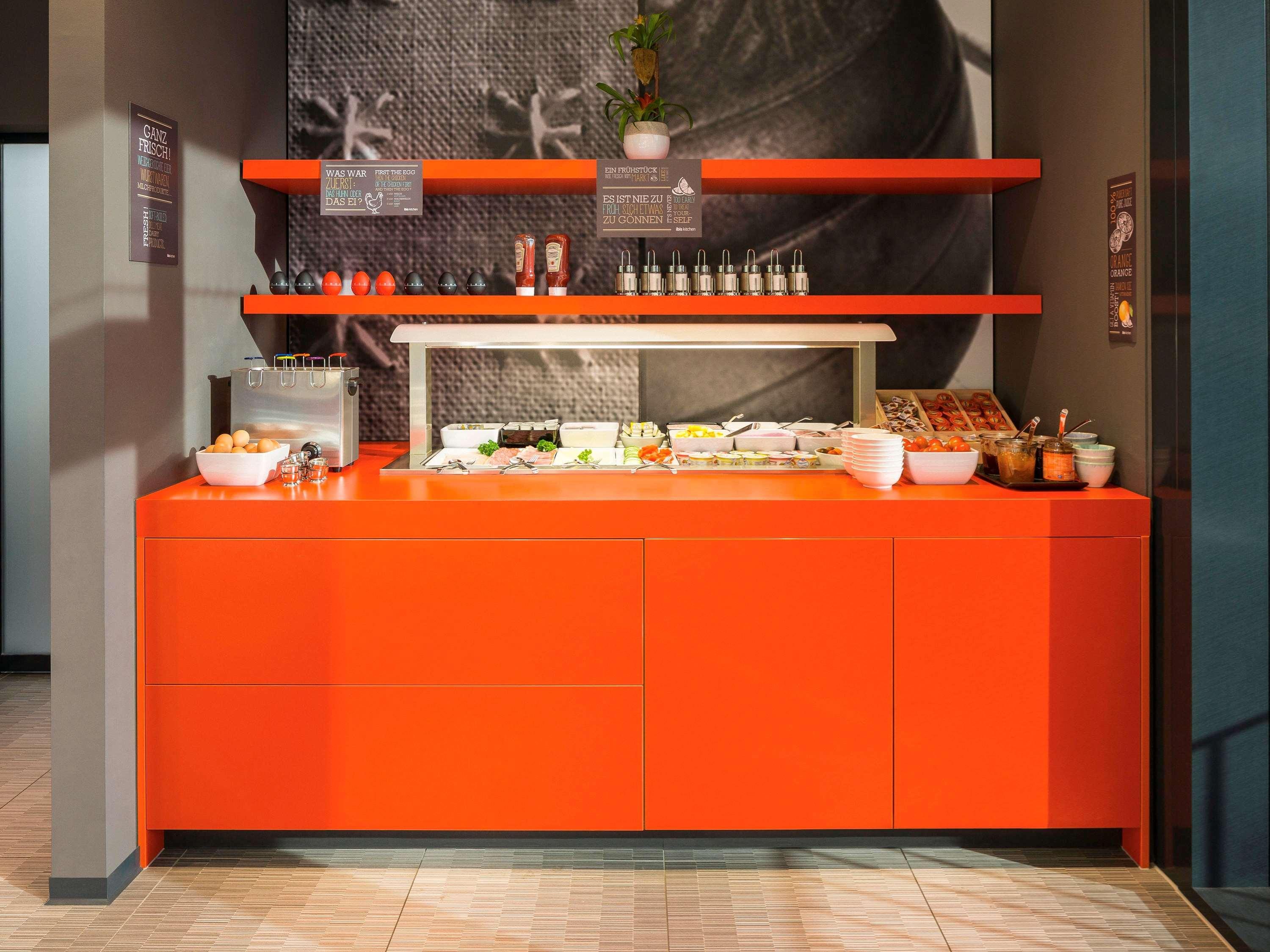 Отель Ibis Baden Neuenhof Экстерьер фото