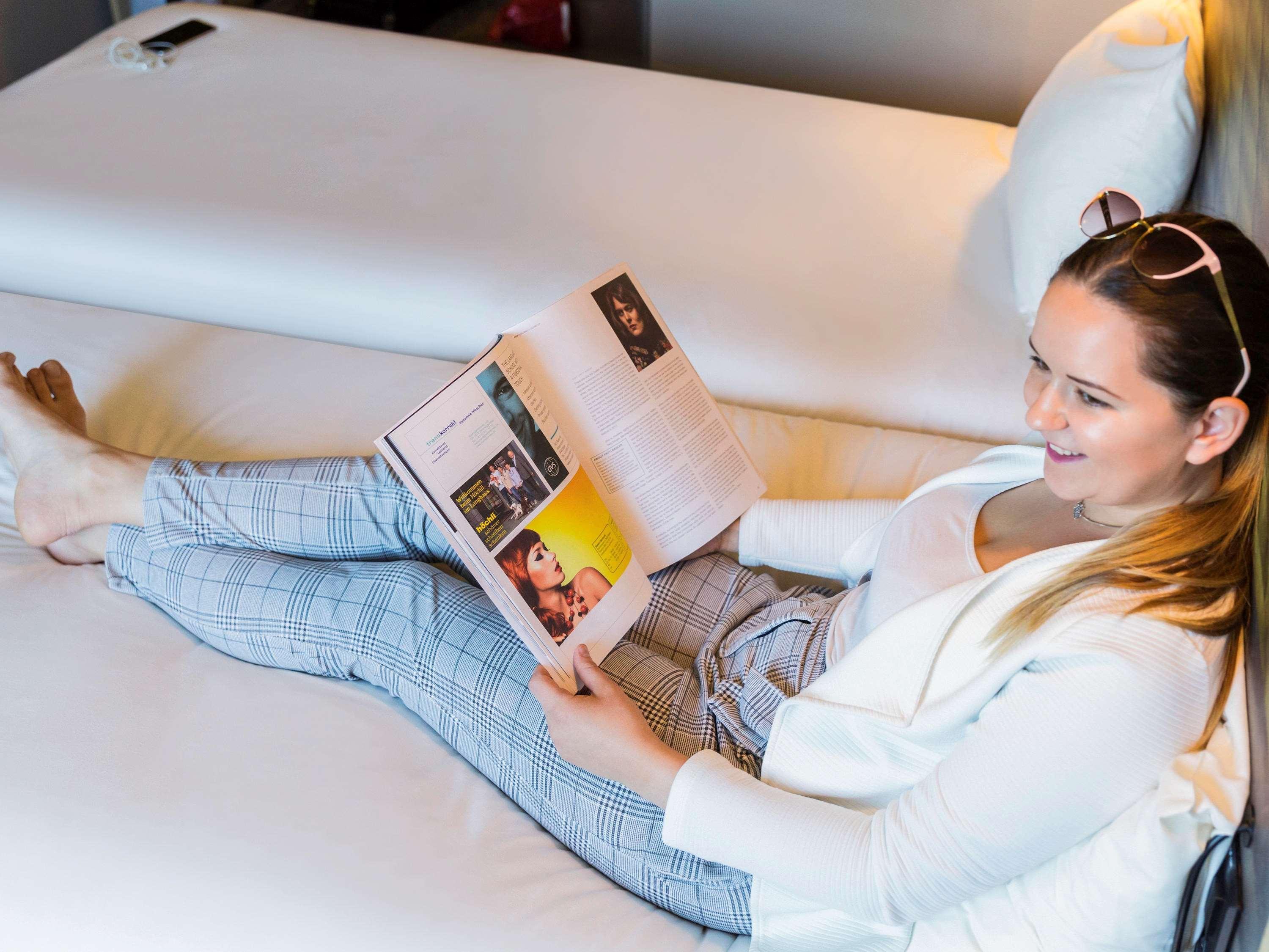 Отель Ibis Baden Neuenhof Экстерьер фото
