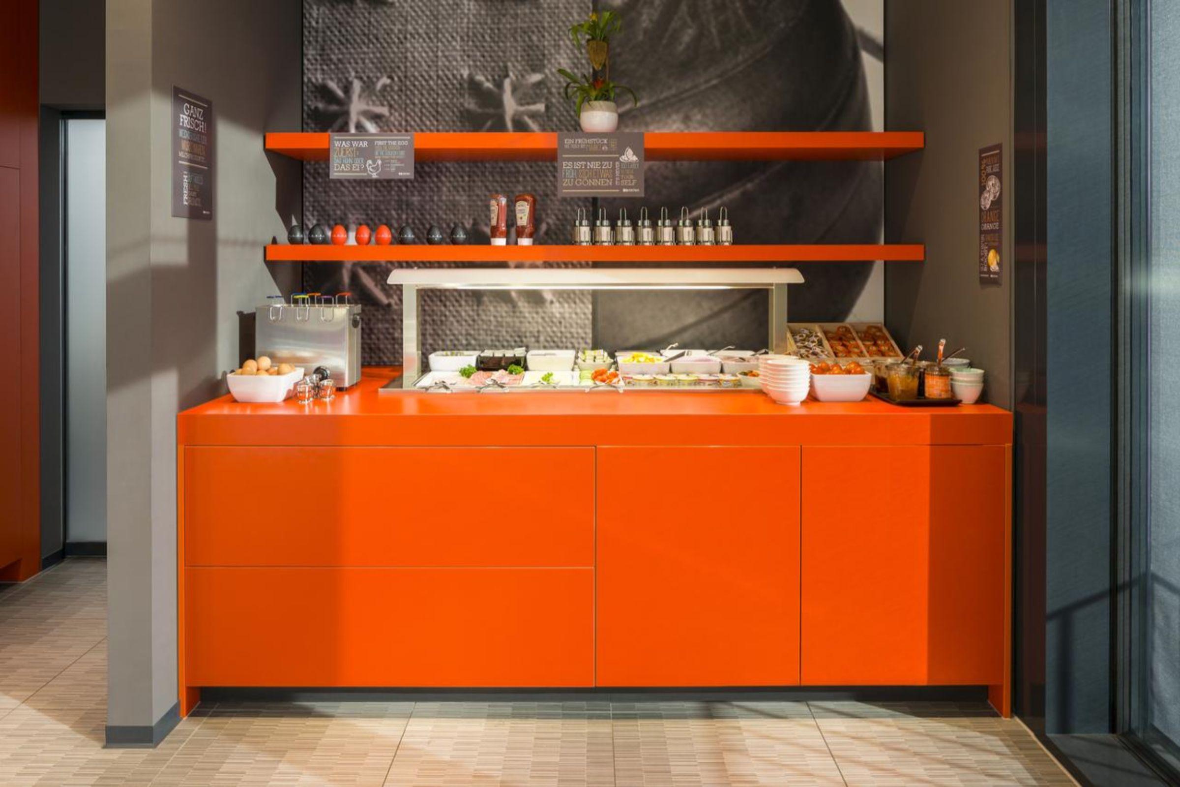 Отель Ibis Baden Neuenhof Экстерьер фото