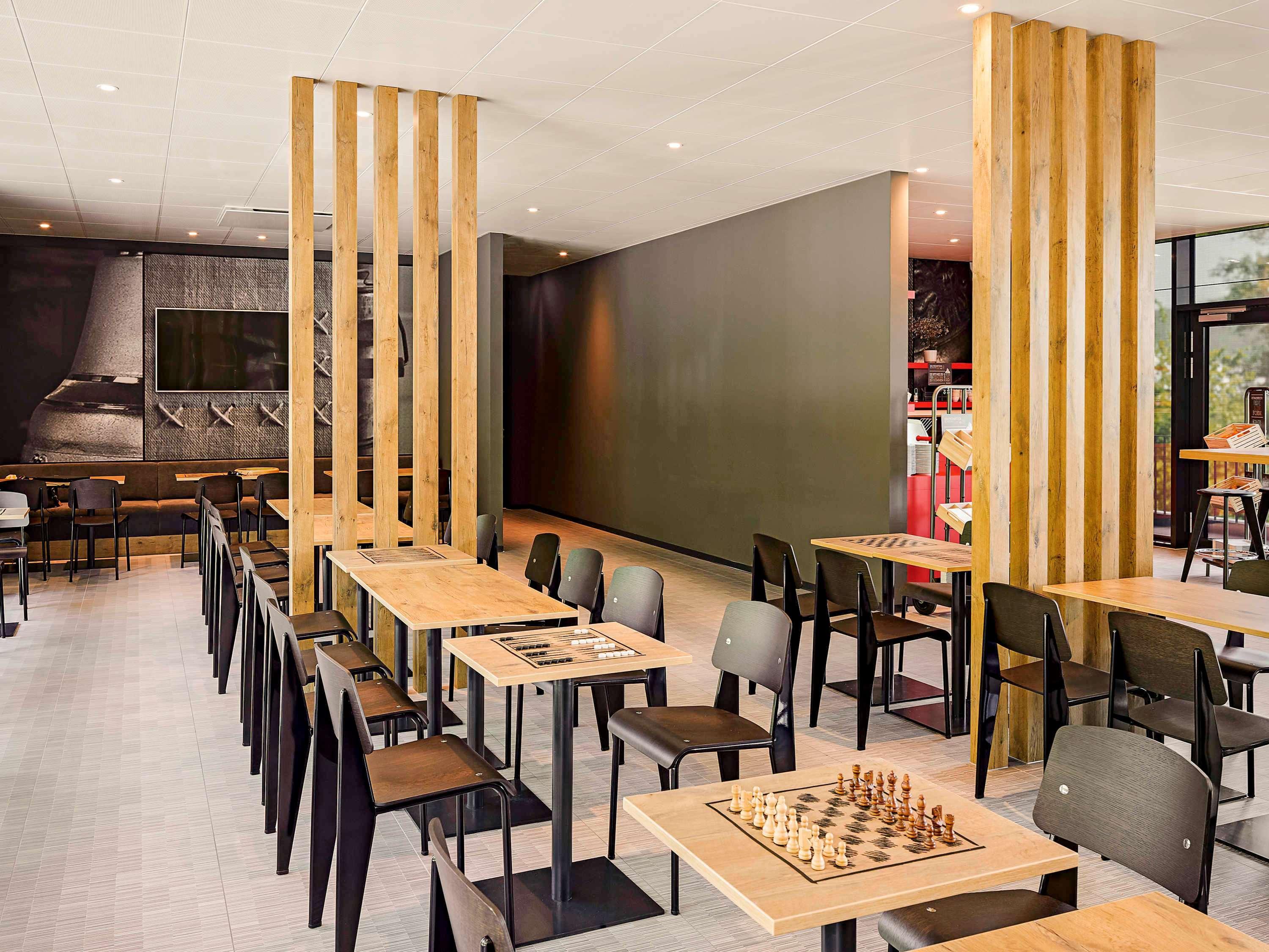 Отель Ibis Baden Neuenhof Экстерьер фото