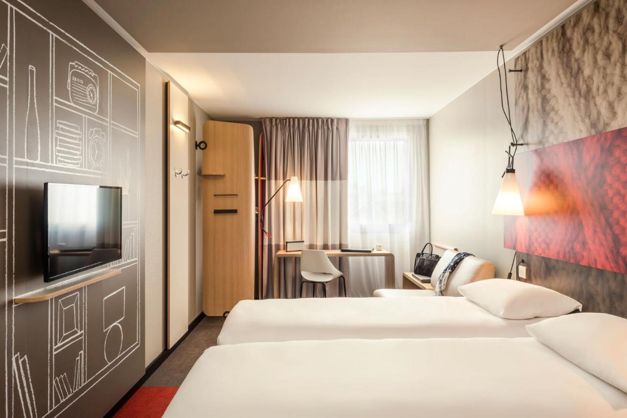 Отель Ibis Baden Neuenhof Экстерьер фото