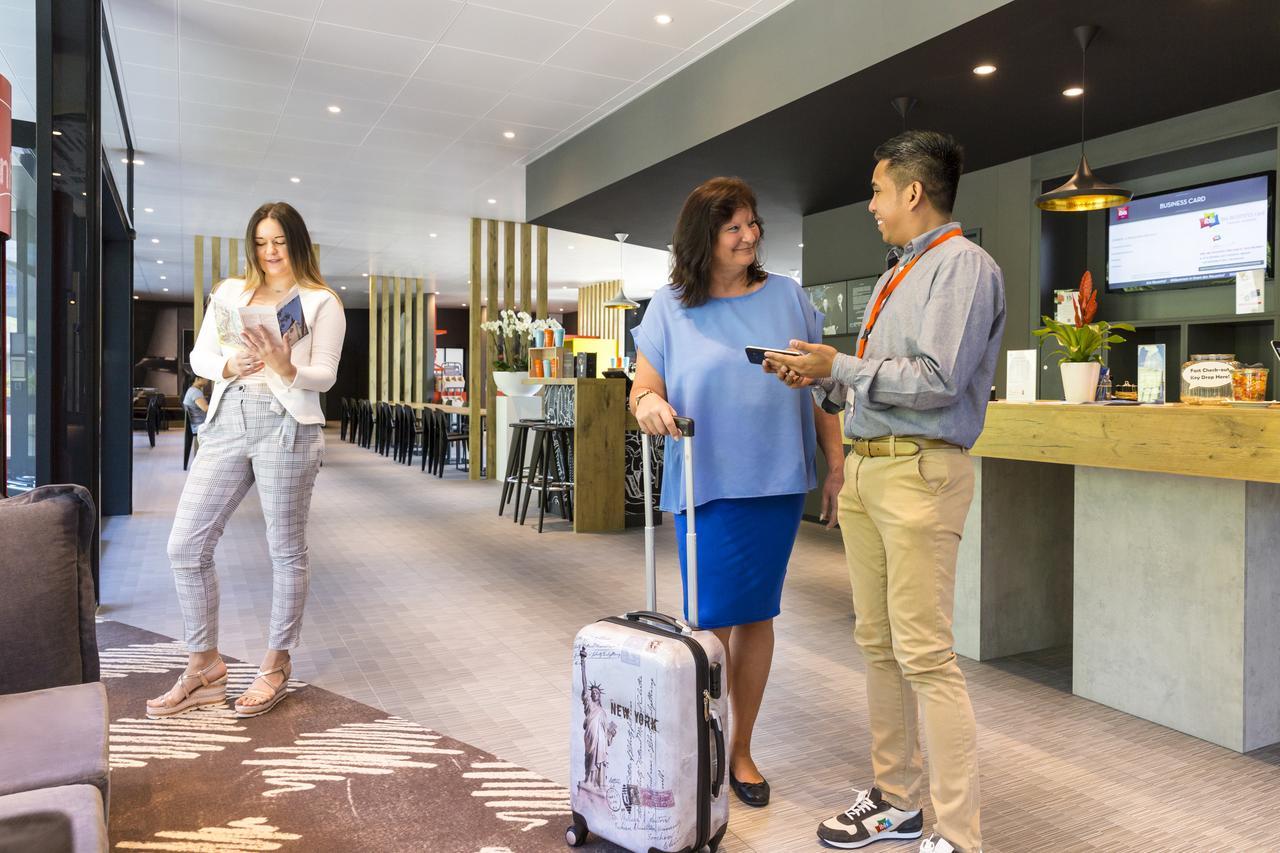 Отель Ibis Baden Neuenhof Экстерьер фото